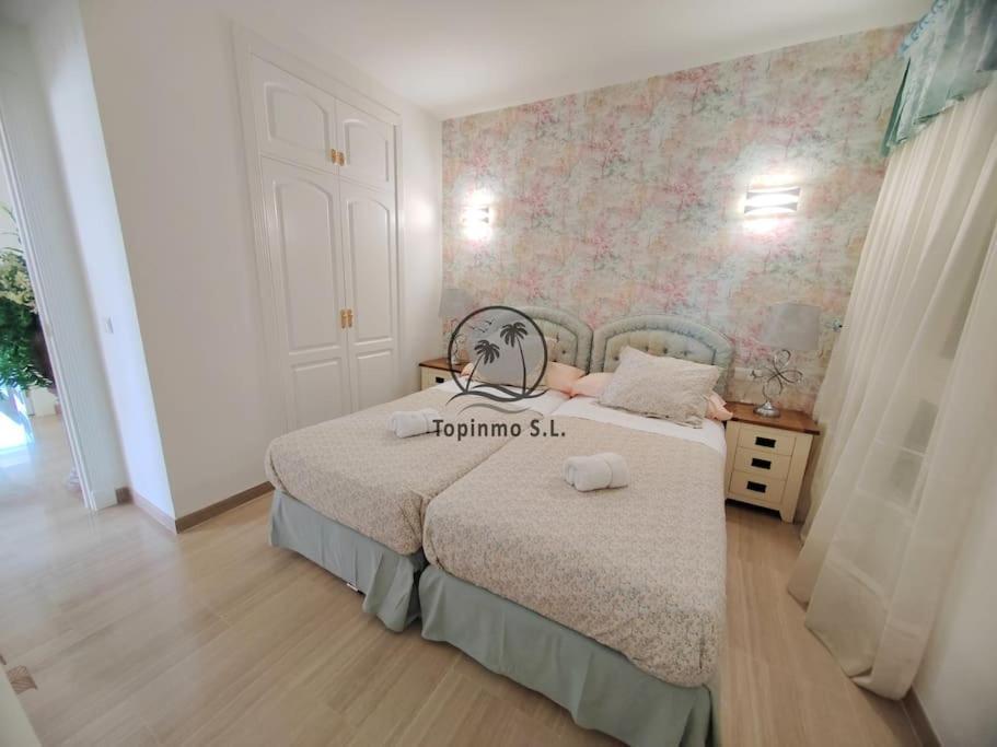 Apartment Sunny 3 Bed Island Puerto Marina Benalmadena