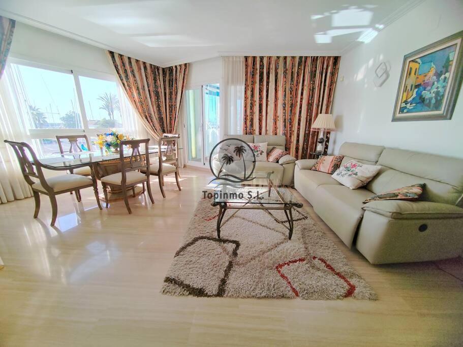 Sunny 3 Bed Island Puerto Marina