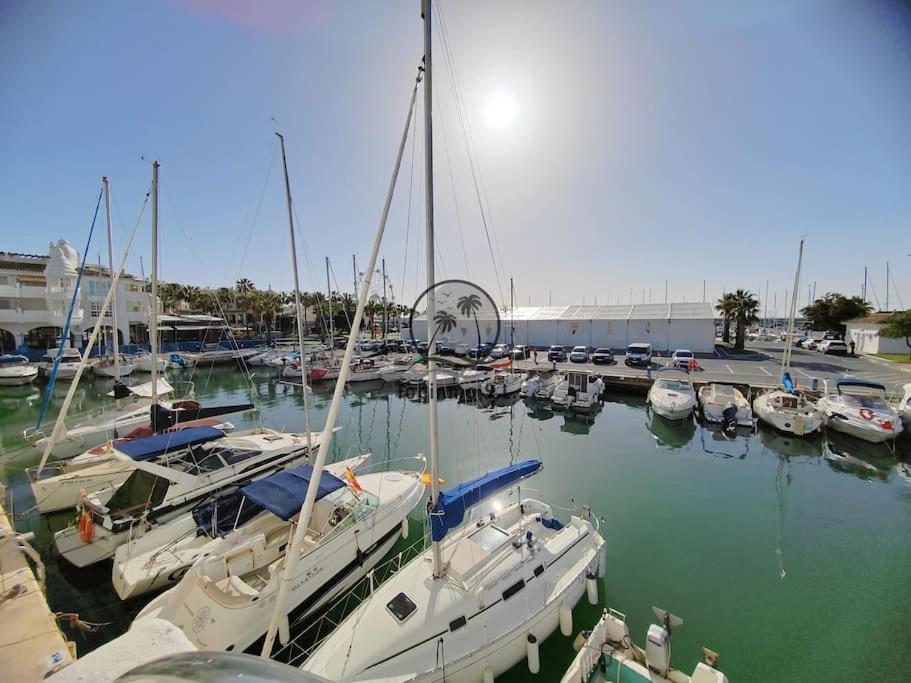 Apartment Sunny 3 Bed Island Puerto Marina