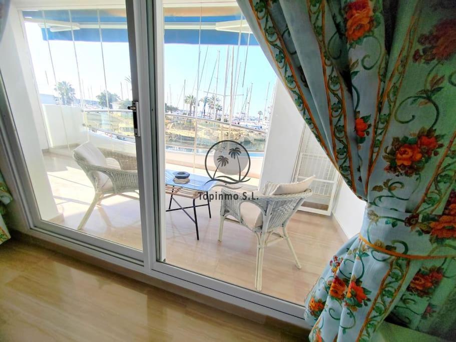 Sunny 3 Bed Island Puerto Marina